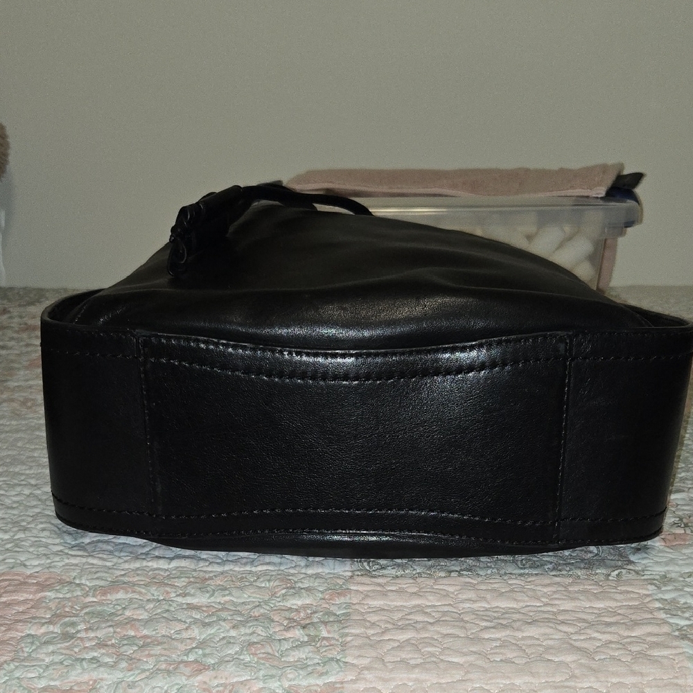 Frye Black Leather Shoulder Bag EUC - Picture 8 of 16